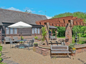 Apple Cottage - 27442